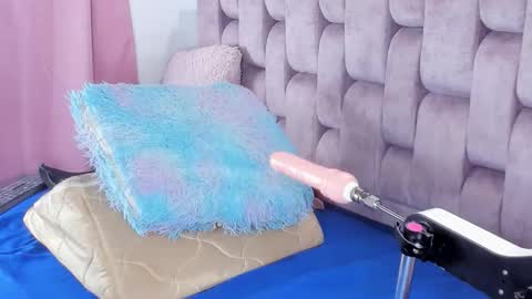 Andrea bigtits69 online show from 2, 4, 2026