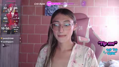 Snapshot of andrea_camila chatting on 21, 10, 2025 Andrea  online show from 21, 10, 2025