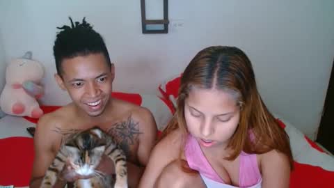 andrea_jose online show from 15, 2, 2025