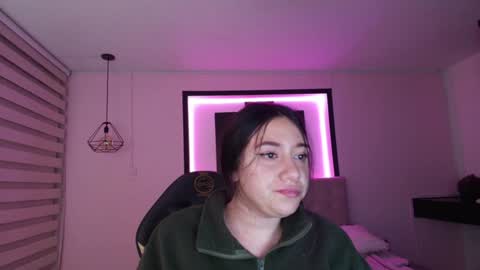 Andrea Ramos online show from 7, 2, 2025