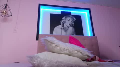 Andrea Ramos online show from 14, 2, 2025