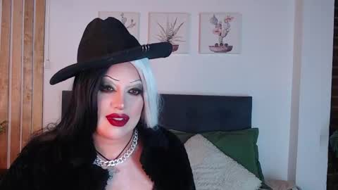 ANDREA  online show from 8, 10, 2025