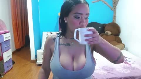 Snapshot of andrebigboobs chatting on 12, 2, 2026 Andre online show from 12, 2, 2026