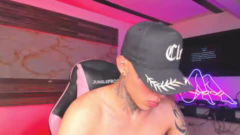 andrees_s online show from 4, 12, 2025