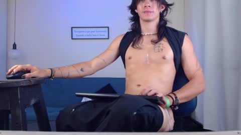 Snapshot of andreey50 chatting on 23, 12, 2024 Andrey online show from 23, 12, 2024