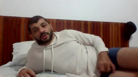 Snapshot of andreloko123 chatting on 9, 10, 2025 andreloko123 online show from 9, 10, 2025