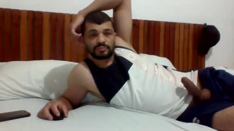 Snapshot of andreloko123 chatting on 29, 10, 2025 andreloko123 online show from 29, 10, 2025