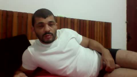 Snapshot of andreloko123 chatting on 9, 2, 2026 andreloko123 online show from 9, 2, 2026