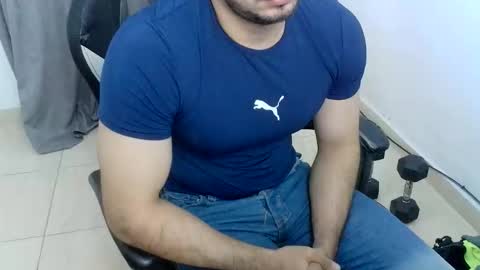 andres180950734 online show from 19, 1, 2026