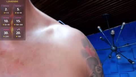 Snapshot of andres_clark chatting on 2, 3, 2026 insta andres clark online show from 2, 3, 2026