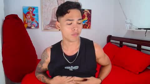 andres_santos777 online show from 10, 1, 2025