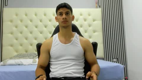 Snapshot of andres_stud chatting on 8, 2, 2026 andres_stud online show from 8, 2, 2026