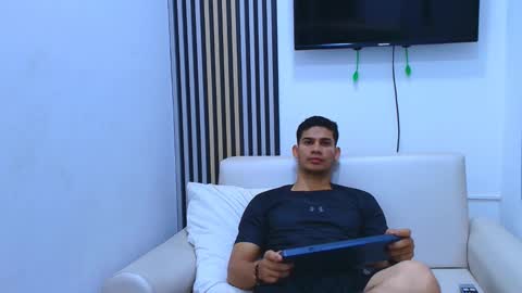 Snapshot of andres_stud chatting on 22, 2, 2026 andres_stud online show from 22, 2, 2026