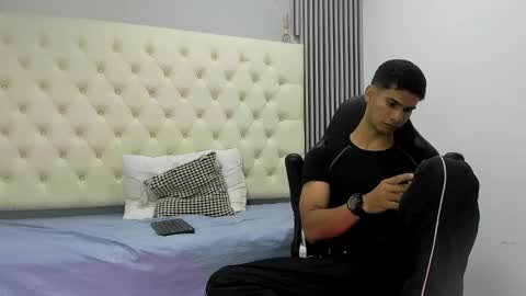 Snapshot of andres_stud chatting on 4, 3, 2026 andres_stud online show from 4, 3, 2026