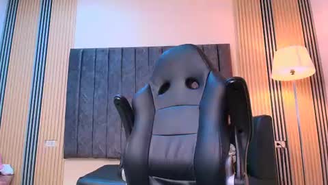Snapshot of andres_stud chatting on 11, 7, 2026 andres_stud online show from 11, 7, 2026