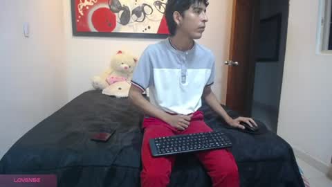 andrescoll25 online show from 30, 6, 2026