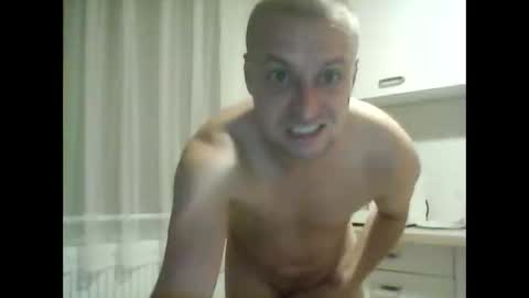 andrew3356577 online show from 8, 9, 2025