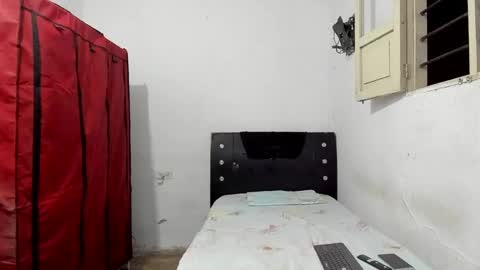andrew_2811 online show from 12, 5, 2026