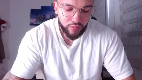 andrew_holden__ online show from 20, 11, 2025