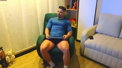 Andrew online show from 7, 12, 2024