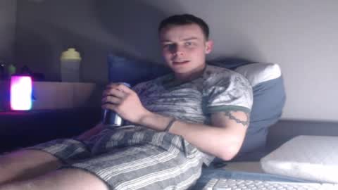 Snapshot of andrian_sweety chatting on 5, 4, 2026 andrian_sweety online show from 5, 4, 2026