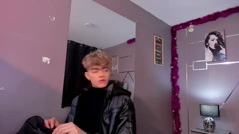      online show from 3, 12, 2024