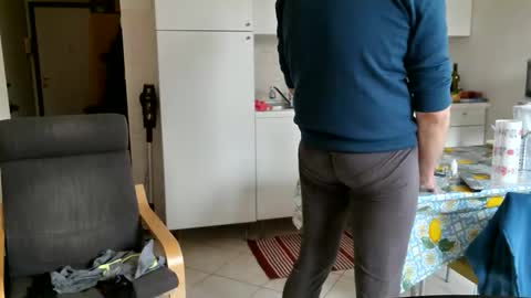 Snapshot of androx77 chatting on 1, 2, 2026 androx77 online show from 1, 2, 2026