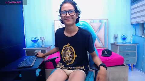 Snapshot of andy_staar18 chatting on 2, 10, 2025 andy online show from 2, 10, 2025