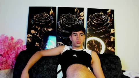 andy_wood1 online show from 7, 4, 2026