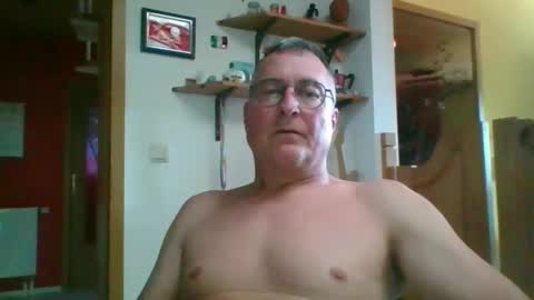 Snapshot of andybayern chatting on 28, 5, 2026 andybayern online show from 28, 5, 2026