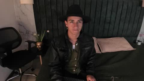 Andy Joy  online show from 13, 10, 2025