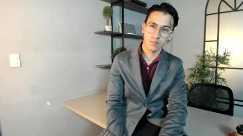 Andy Joy  online show from 2, 4, 2026