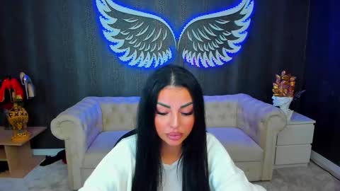 Anne online show from 5, 10, 2025