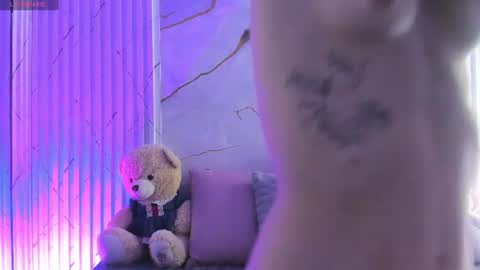 Snapshot of angeel_tay chatting on 10, 6, 2026 angeel_tay online show from 10, 6, 2026