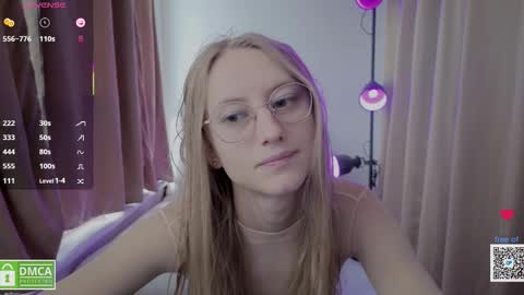 angeellina online show from 17, 10, 2025