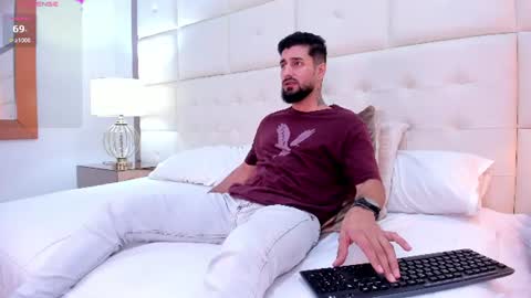 Snapshot of angel__stone chatting on 18, 6, 2026 Angel online show from 18, 6, 2026