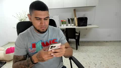 angel__tattoo online show from 23, 5, 2026