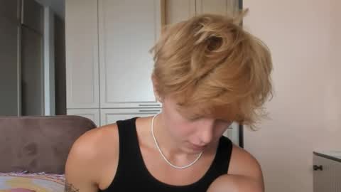 angel_andreww online show from 2, 6, 2026