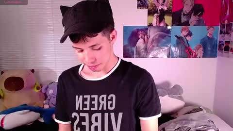 Angel   help me with 100 thumbs up online show from 4, 1, 2025