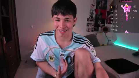 Angel   help me with 100 thumbs up online show from 15, 9, 2025