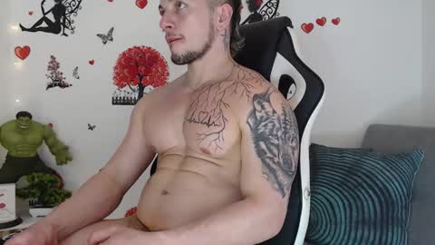 Angel Curl online show from 16, 9, 2025