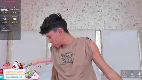 ngel Esteban  online show from 11, 1, 2025