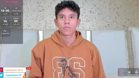 ngel Esteban  online show from 28, 1, 2025