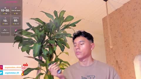 ngel Esteban  online show from 2, 2, 2025