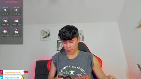 ngel Esteban  online show from 3, 10, 2025