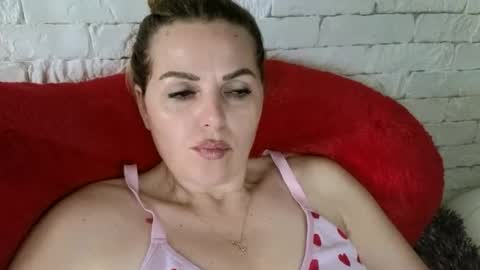 Snapshot of angel_girllovemy chatting on 25, 6, 2026 ANGEL online show from 25, 6, 2026
