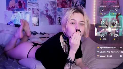 Snapshot of angel_hao chatting on 12, 3, 2025 Hao online show from 12, 3, 2025