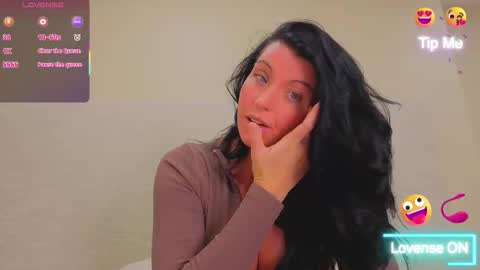 angel_ique online show from 28, 3, 2026