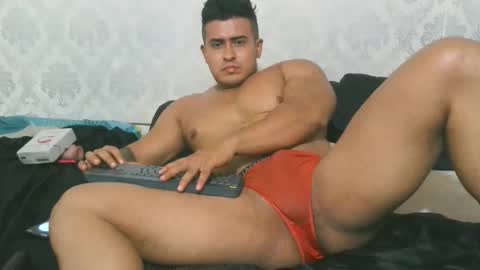 Snapshot of angel_lein chatting on 4, 3, 2026 Angel Lein online show from 4, 3, 2026