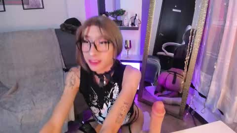 Angel online show from 28, 3, 2026